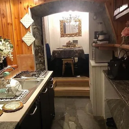 Petite Maison In Centro A Courmayeur