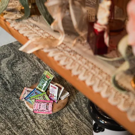 Petite Maison In Centro A Апартаменты *