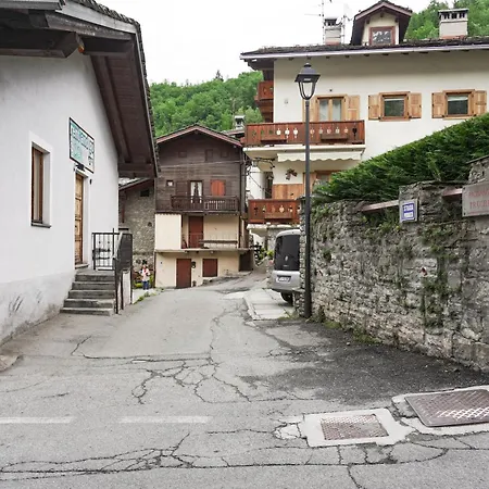 Petite Maison In Centro A *